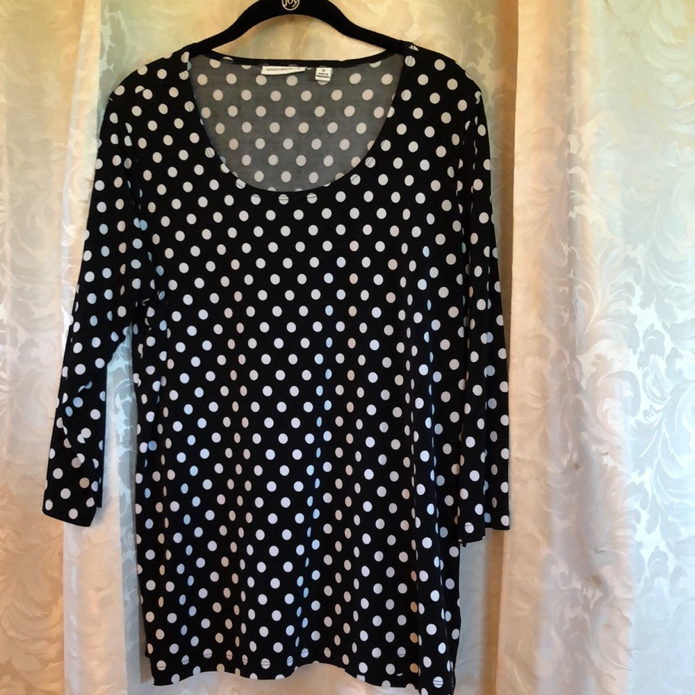 Susan Graver Black and White Top